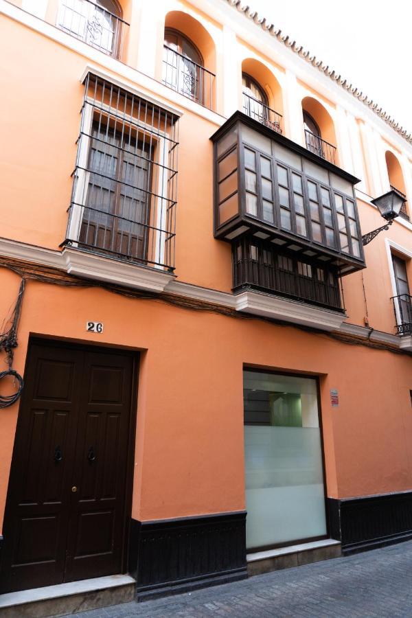 Muy Centrico Apto. En Tipico Patio Sevillano エクステリア 写真
